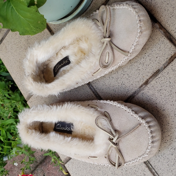 Clarks Shoes - Clarks Leather Moccasins Women's Size 7